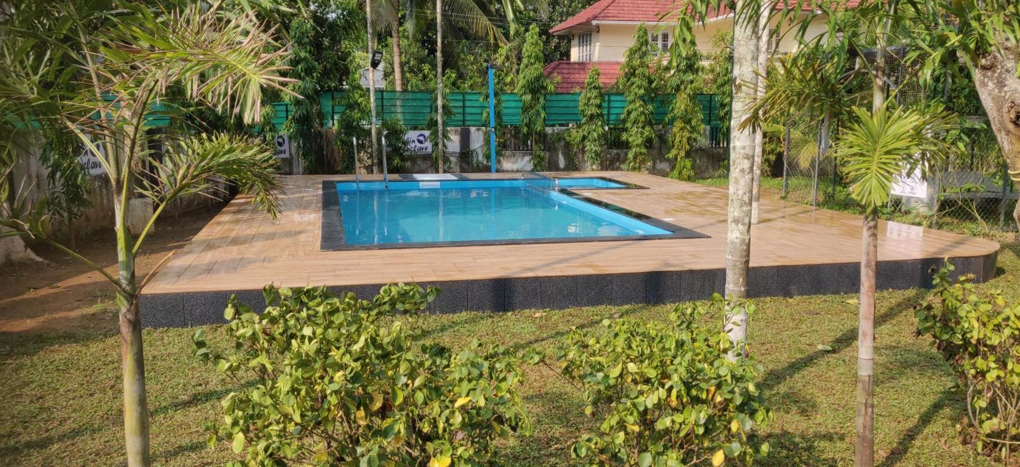 Dolphin Enclave Service Studio Apartments Kalpatta Buitenkant foto