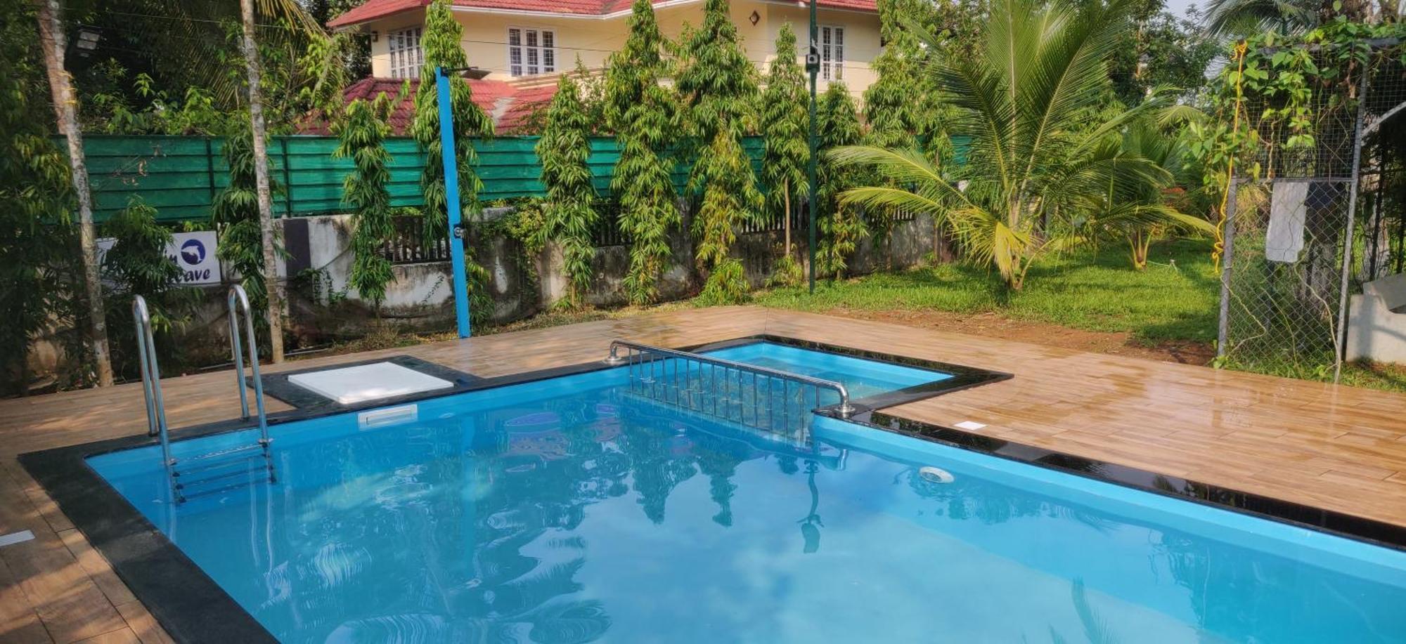 Dolphin Enclave Service Studio Apartments Kalpatta Buitenkant foto